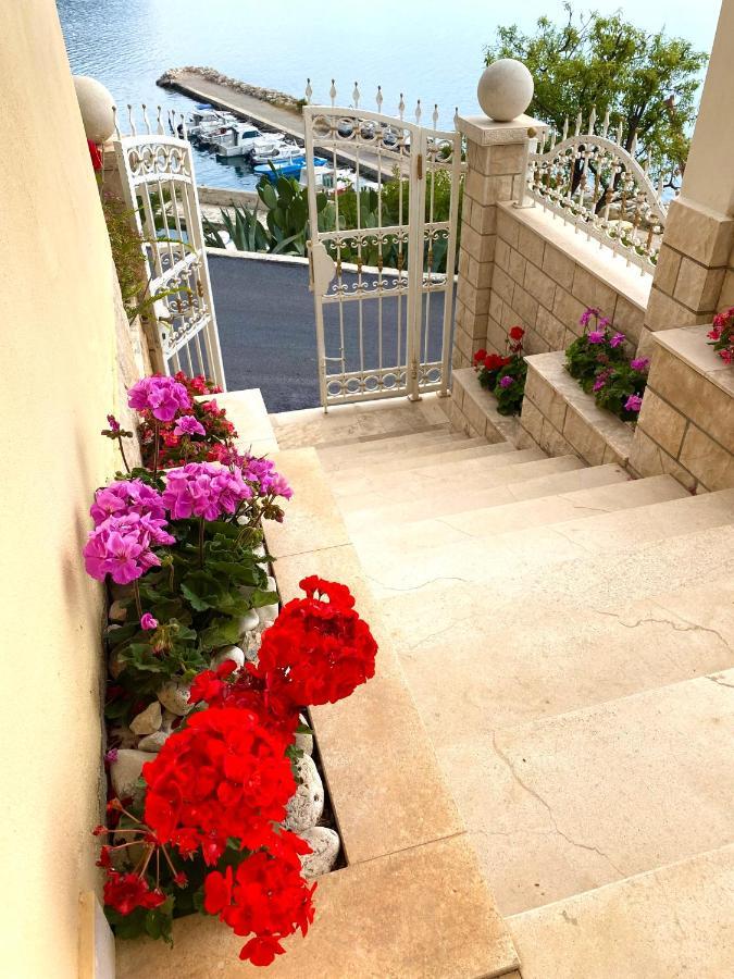 Apartments And Rooms Katarina Zivogosce Exterior photo